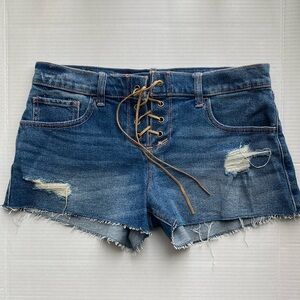 Hollister Low Rise Boyfriend Denim Jean Shorts 3 w26" Distressed Ripped